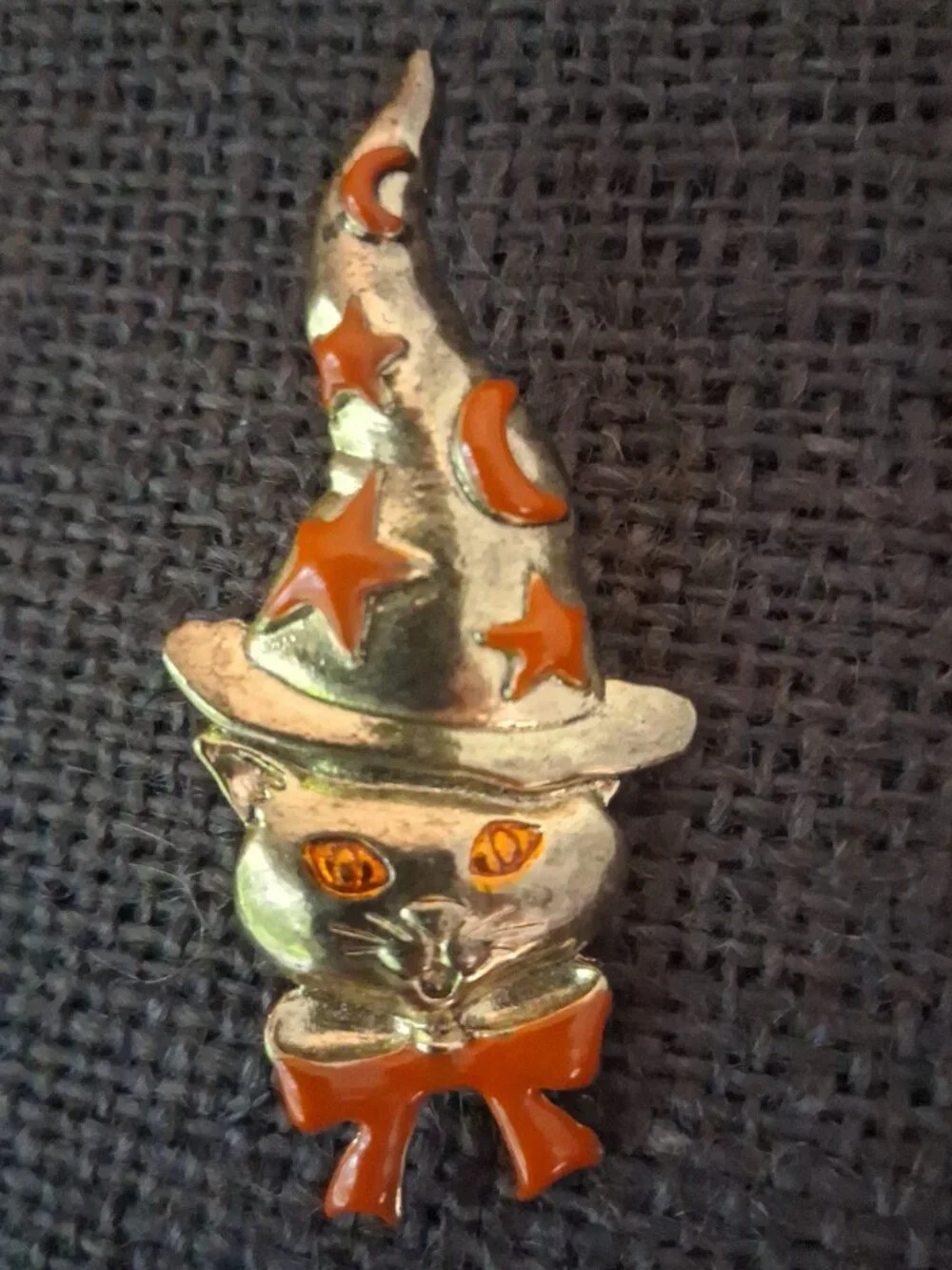 Vintage Halloween Enamel Cat Brooch Pin Witch Hat Bow